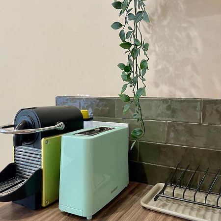 Studio Malibu Central, Lumineux Et Confortable Lägenhet Hyères Exteriör bild