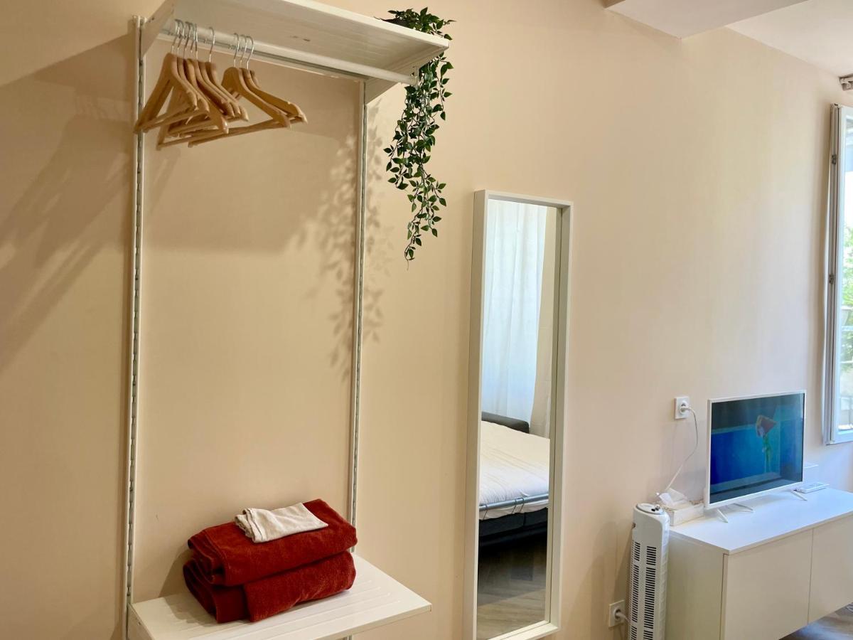 Studio Malibu Central, Lumineux Et Confortable Lägenhet Hyères Exteriör bild
